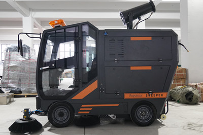 榮事達駕駛式掃地機的應(yīng)用 榮事達駕駛式掃地機的應(yīng)用.jpg